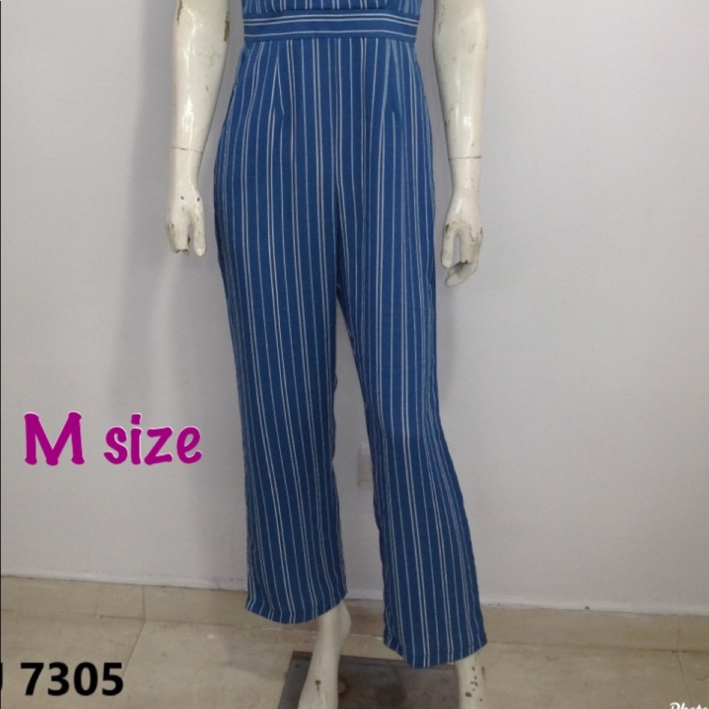 Jumpsuit - Picture 2 of 3
